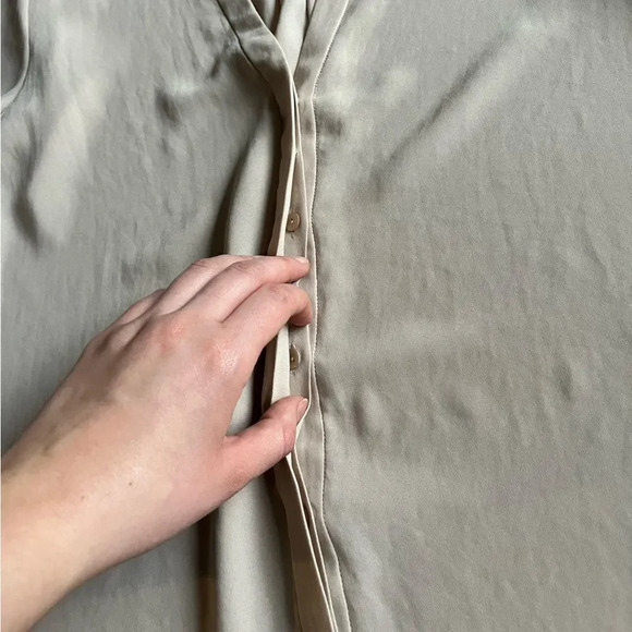 Theory Long Sleeve Blouse - Picture 7 of 7